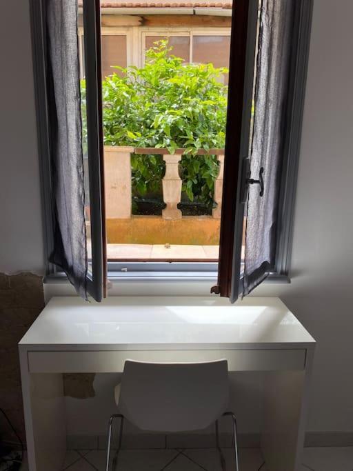 Villa Serenice - F2 Au Calme, Climatise, Wifi Et Parking Gratuit Bagian luar foto