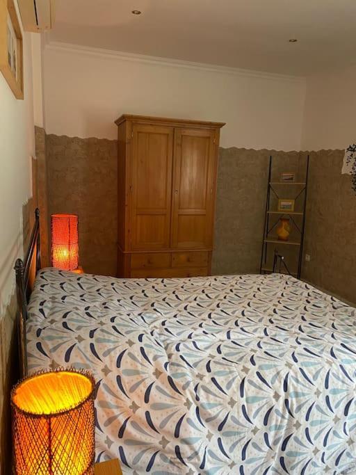 Villa Serenice - F2 Au Calme, Climatise, Wifi Et Parking Gratuit Bagian luar foto